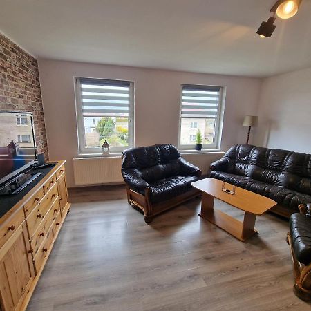 Przestronny Apartament +Silownia บือตอม ภายนอก รูปภาพ